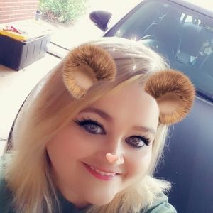 Meet your Posher, Jenny